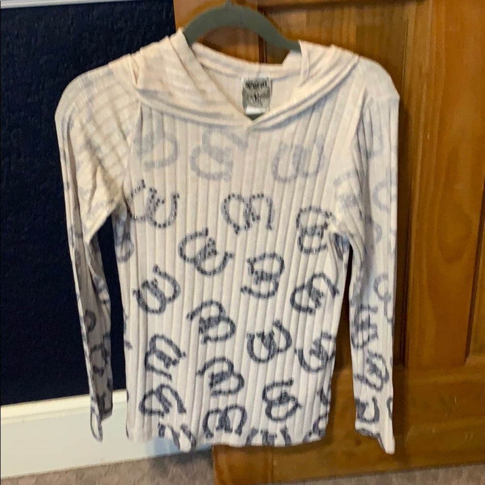 Women’s long sleeve with hood size SM NWT